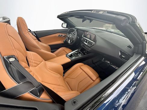 Used 2022 BMW Z4 sDrive30i w/ Convenience Package RWD image 25