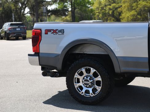 Used 2022 Ford F250 Lariat w/ Lariat Ultimate Package AWD/4WD image 4