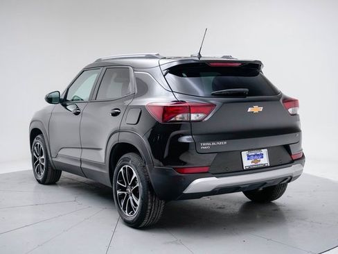 Used 2024 Chevrolet TrailBlazer LT w/ Convenience Package image 7