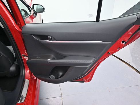 Used 2024 Toyota Camry XSE w/ Navigation Package image 19