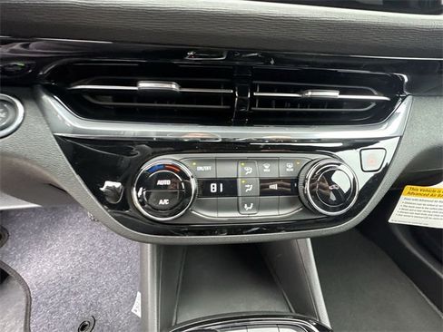 New 2026 Buick Envista Sport Touring image 16