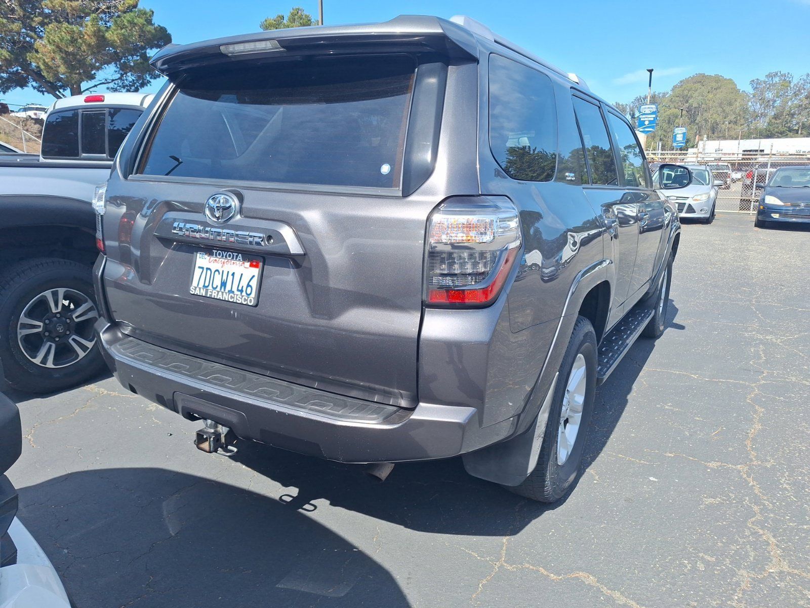 Used 2014 Toyota 4Runner SR5 AWD/4WD image 8