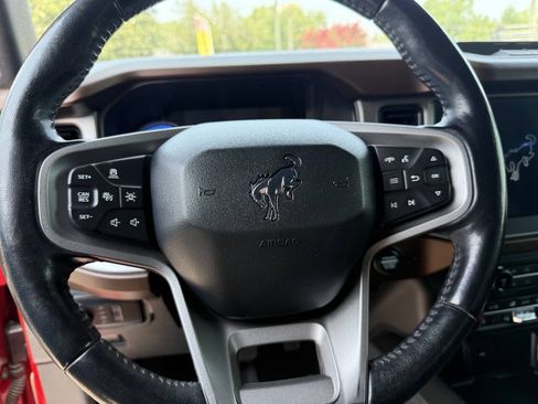 Used 2021 Ford Bronco Outer Banks w/ Sasquatch Package AWD/4WD image 29