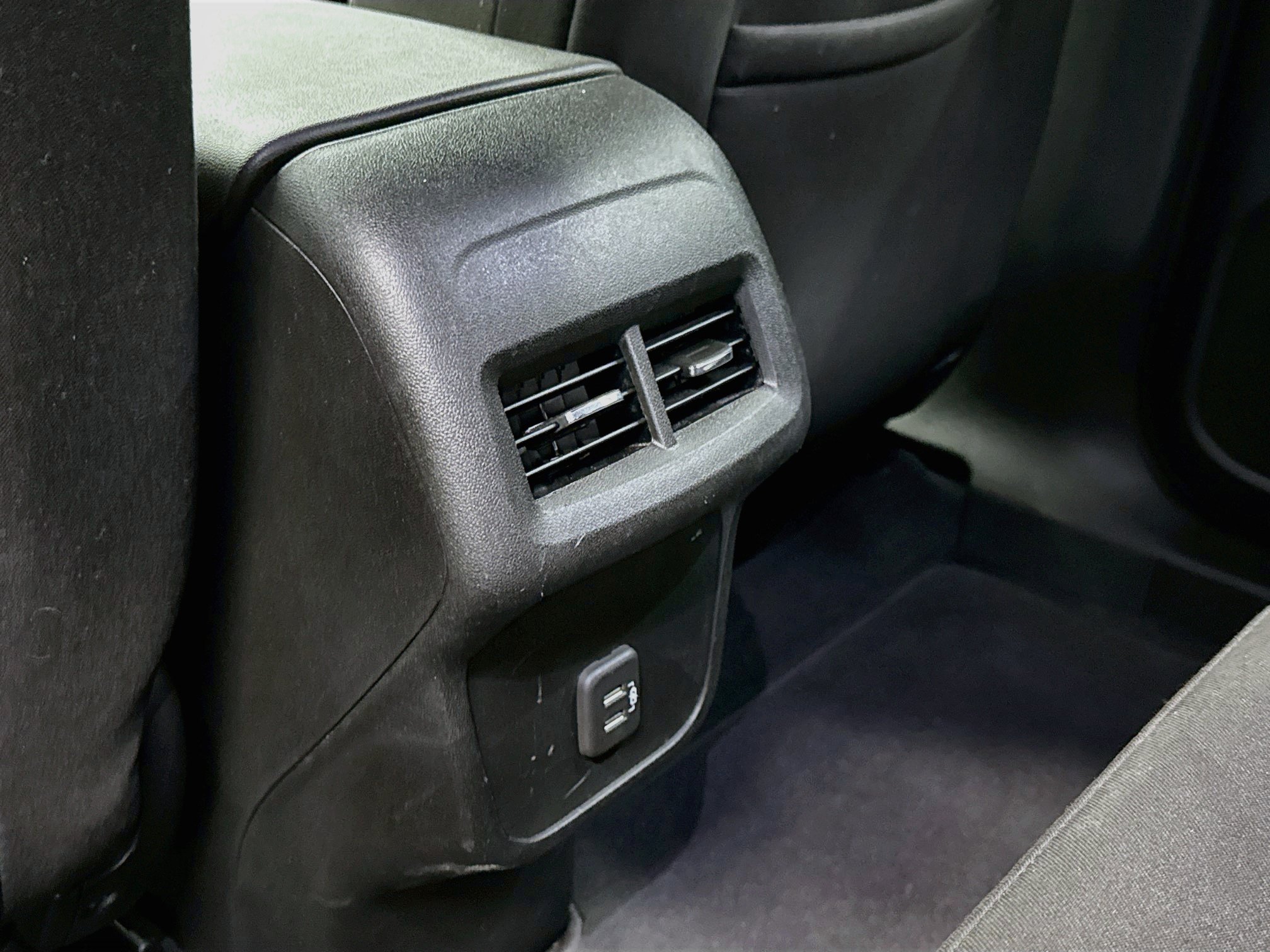 Used 2020 Chevrolet Equinox LS w/ LS Convenience Package FWD image 25