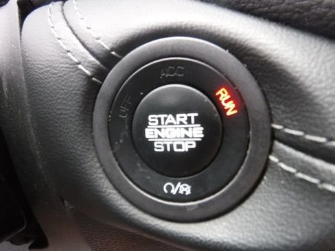 Used 2022 Dodge Durango GT AWD/4WD image 23