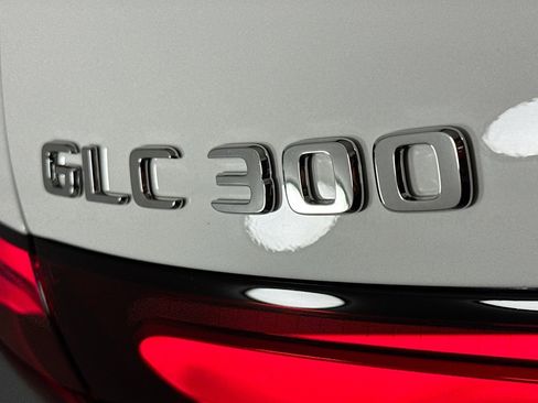 New 2026 Mercedes-Benz GLC 300 image 8