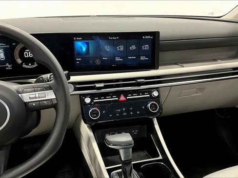 Used 2025 Hyundai Tucson SEL FWD image 7