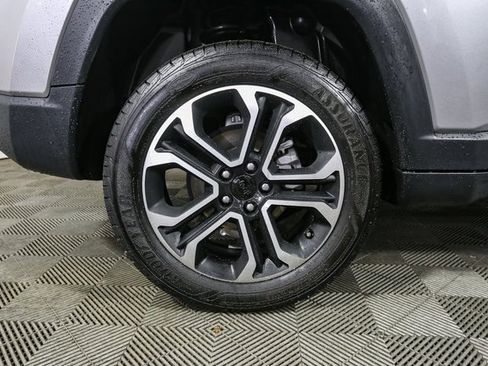 Used 2022 Jeep Compass Limited w/ Sun and Sound Group image 16