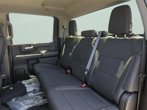 New 2026 Chevrolet Silverado 2500 Custom w/ Custom Value Package AWD/4WD image 23