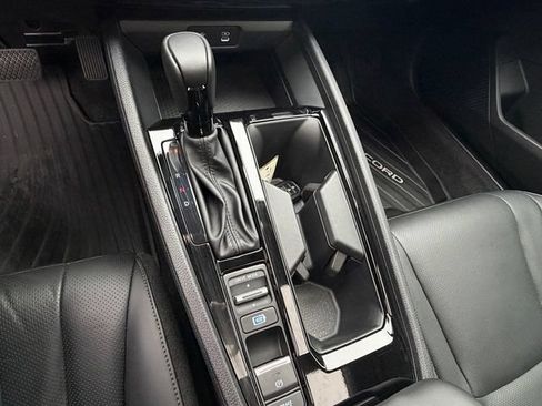 Used 2024 Honda Accord EX-L image 13
