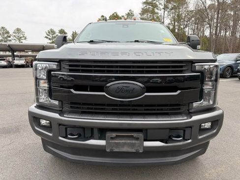 Used 2019 Ford F350 Lariat w/ Lariat Ultimate Package image 8