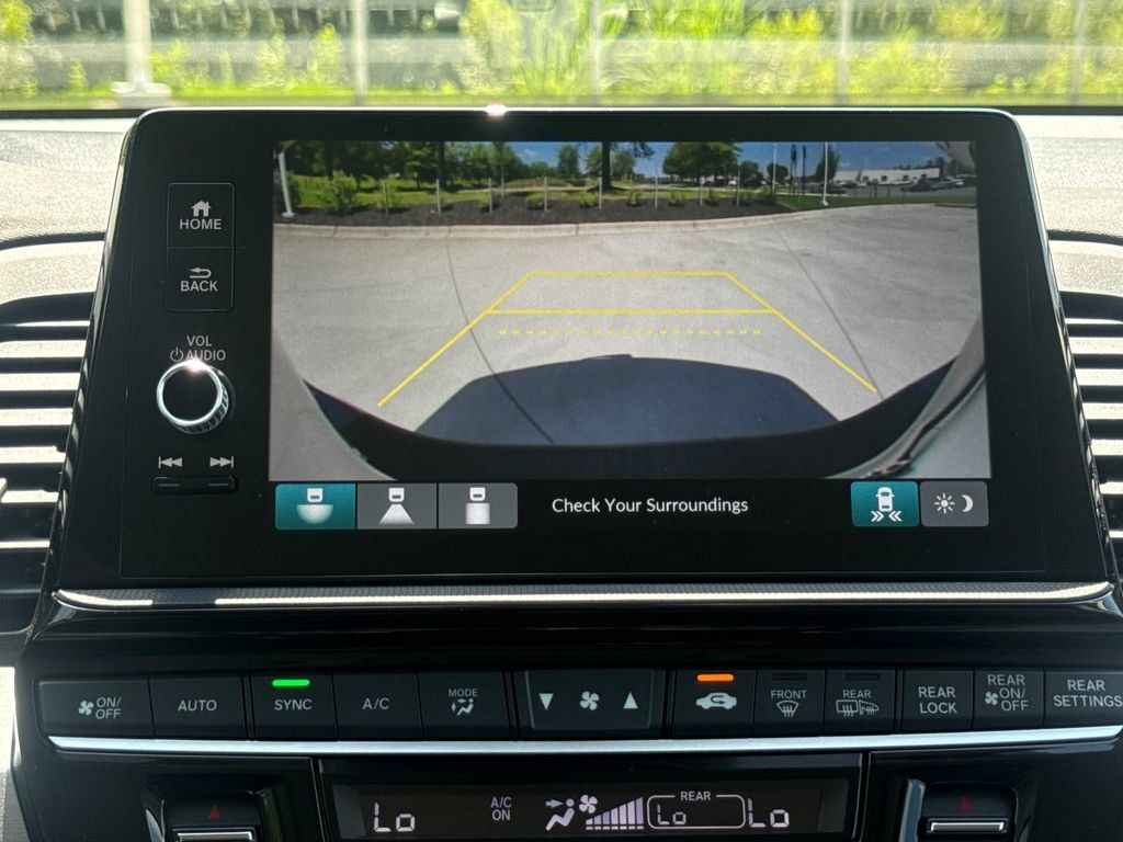 Used 2026 Honda Odyssey EX-L image 27