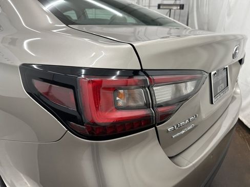 Used 2020 Subaru Legacy Limited AWD/4WD image 12