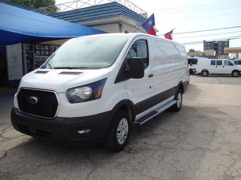 Used 2025 Ford Transit 250 Low Roof w/ Exterior Upgrade Package RWD image 3
