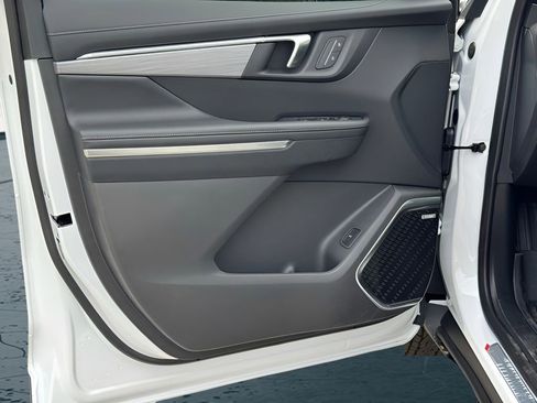 New 2026 Buick Enclave Preferred w/ LPO, Floor Liner Package FWD image 11