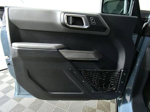 Used 2022 Ford Bronco Black Diamond image 21