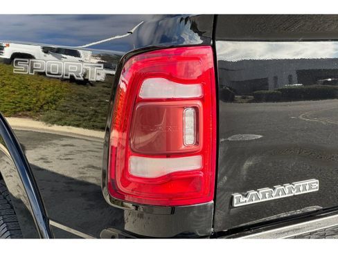 Used 2019 RAM 2500 Laramie image 31