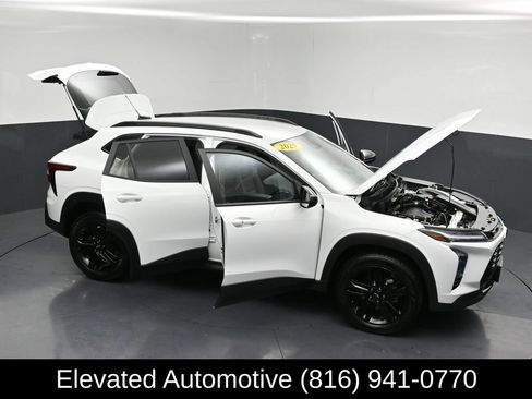 Used 2025 Chevrolet Trax ACTIV w/ Driver Confidence Package FWD image 28