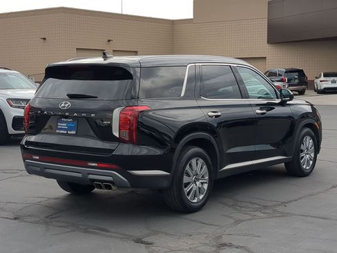 Certified 2025 Hyundai Palisade SEL AWD/4WD image 3
