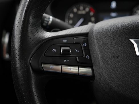 Used 2023 Cadillac XT4 Sport image 24