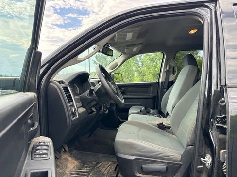 Used 2015 RAM 1500 Express AWD/4WD image 17