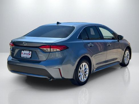 Used 2020 Toyota Corolla XLE FWD image 5