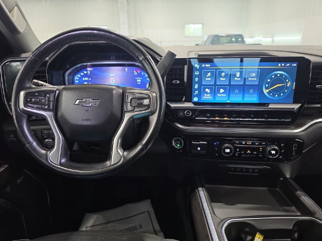 Used 2024 Chevrolet Silverado 3500 LTZ w/ LTZ Plus Package AWD/4WD image 10