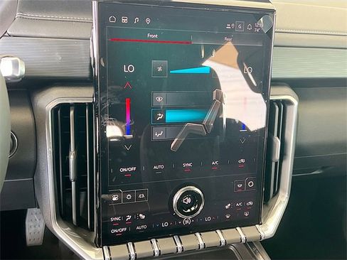 New 2026 GMC Acadia Elevation image 11