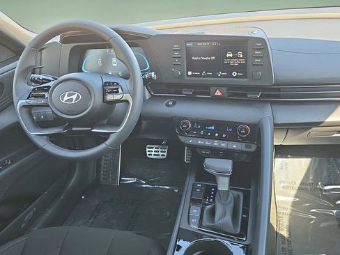 New 2026 Hyundai Elantra SEL Sport Premium w/ Cargo Package FWD image 10