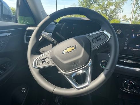 New 2026 Chevrolet TrailBlazer LT w/ Convenience Package AWD/4WD image 22