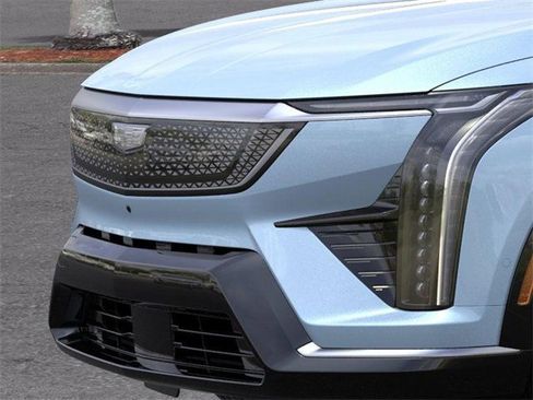 New 2026 Cadillac Optiq Sport 2 image 13