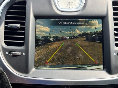 Used 2023 Chrysler 300 Touring RWD image 24