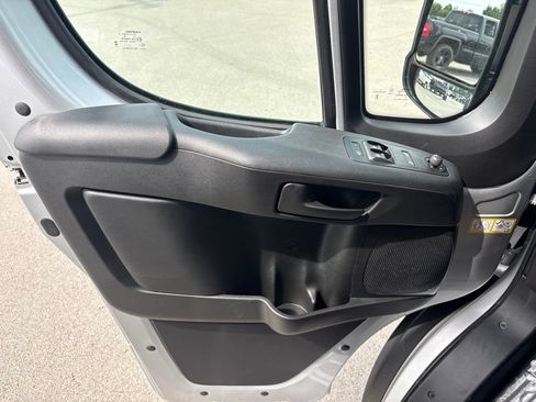 New 2026 RAM ProMaster 2500 w/ Cold Weather Group FWD image 35
