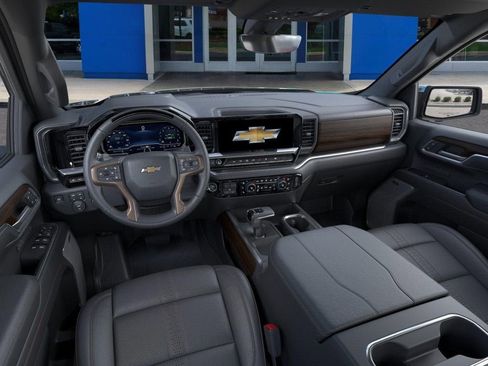 New 2026 Chevrolet Silverado 1500 High Country AWD/4WD image 15
