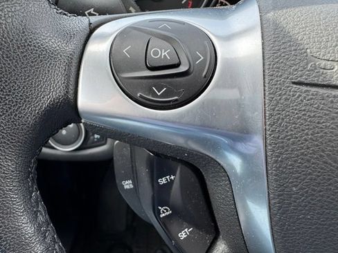 Used 2015 Ford Escape Titanium w/ Equipment Group 301A FWD image 17
