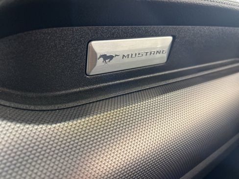 Used 2019 Ford Mustang GT RWD image 45