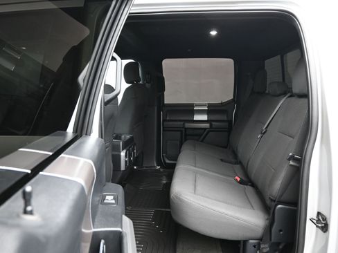 Used 2016 Ford F150 XLT w/ Equipment Group 302A Luxury image 10