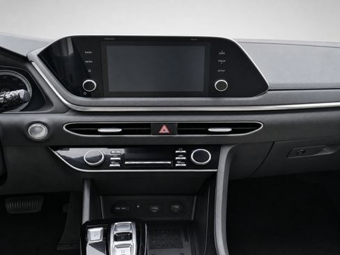 Used 2021 Hyundai Sonata SEL FWD image 17