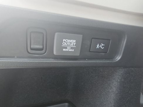 Certified 2026 Acura MDX SH-AWD w/ Technology Package image 32