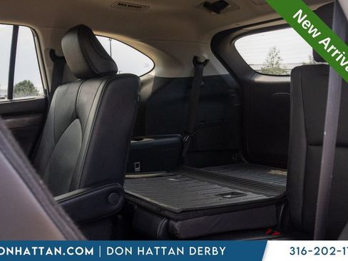 Used 2022 Toyota Highlander Limited AWD/4WD image 23