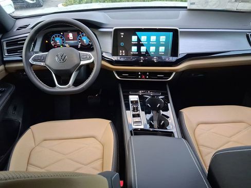 New 2026 Volkswagen Atlas Cross Sport SE FWD image 6