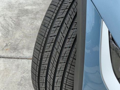 New 2026 Hyundai Ioniq 5 SEL image 3