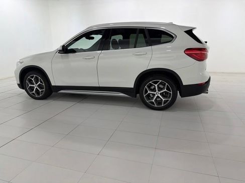 Used 2019 BMW X1 xDrive28i w/ Convenience Package AWD/4WD image 2