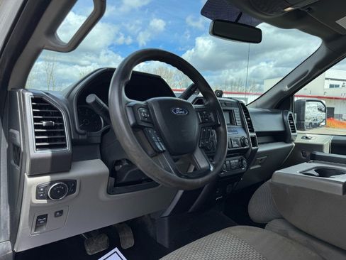 Used 2018 Ford F150 XLT w/ Trailer Tow Package AWD/4WD image 14