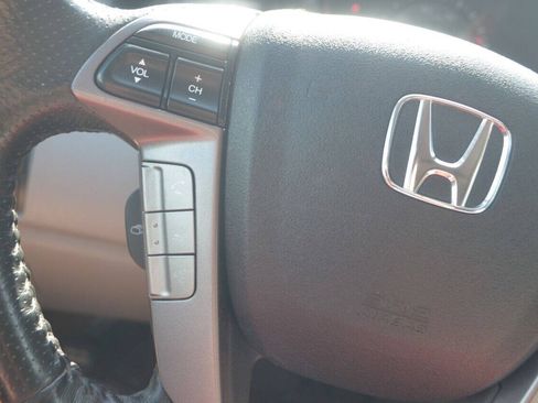 Used 2014 Honda Odyssey EX-L image 27