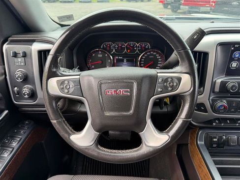 Used 2015 GMC Sierra 1500 SLE w/ SLE Value Package AWD/4WD image 28