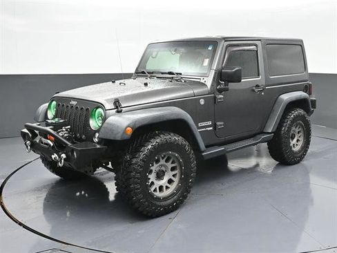 Used 2018 Jeep Wrangler Sport AWD/4WD image 1
