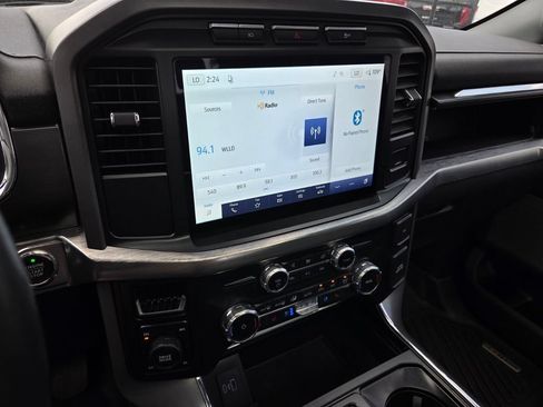 Used 2022 Ford F150 Lariat AWD/4WD image 26