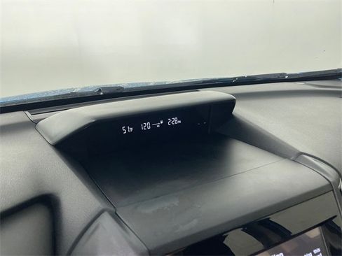 Used 2018 Subaru Impreza 2.0i Premium image 7