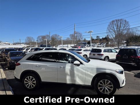 Certified 2025 Mercedes-Benz GLC 300 4MATIC image 8